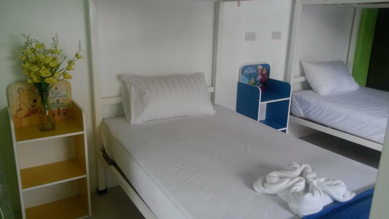 Madinah Hostel Ranong Ban Lum Than Exterior foto